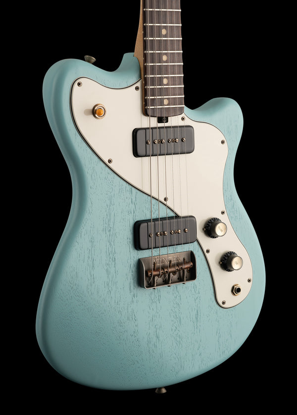 Macmull Stinger - Daphne Blue