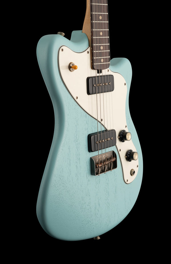 Macmull Stinger - Daphne Blue