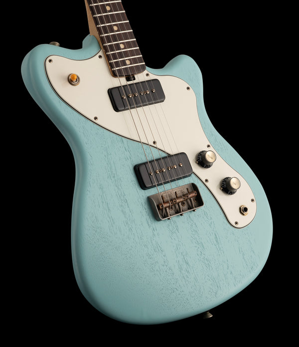 Macmull Stinger - Daphne Blue