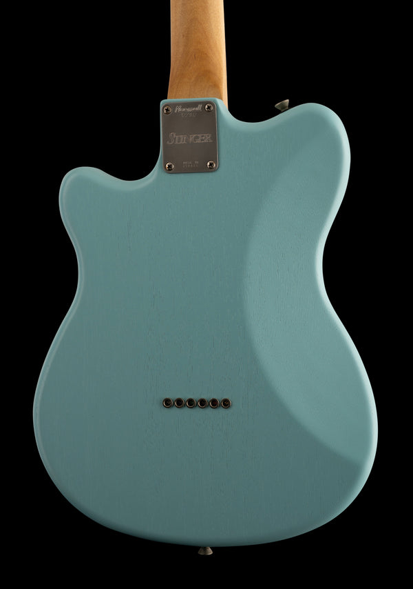 Macmull Stinger - Daphne Blue