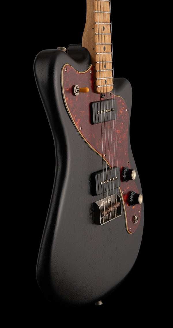 Macmull Stinger - Black