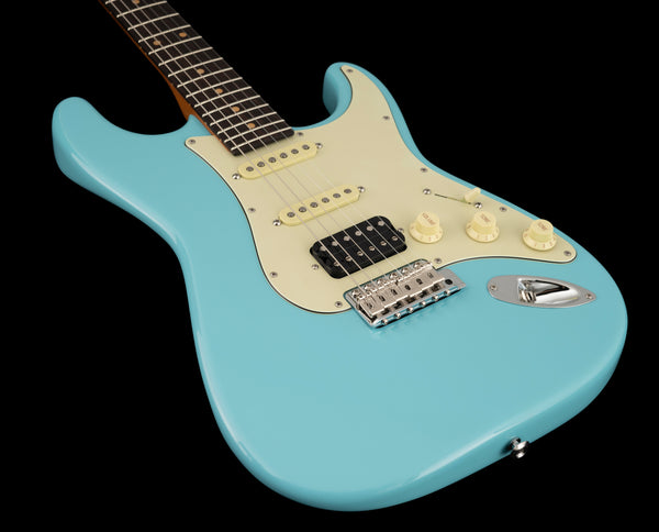 Suhr Classic S Vintage LE, Daphne Blue