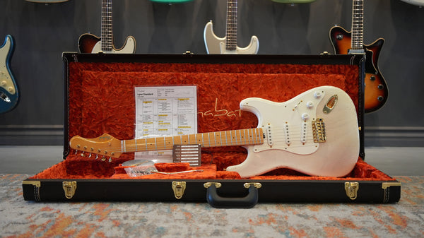 Shabat Lynx - Mary Kaye