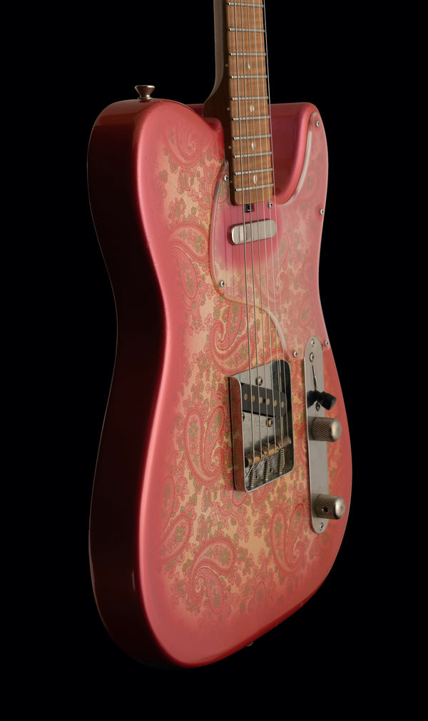 Shabat Lion Standard - Pink Paisley