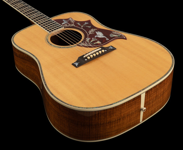 Gibson Custom Shop Koa Hummingbird