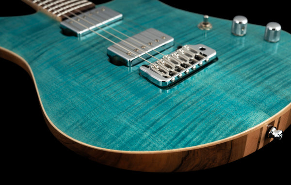 De Leeuw MS6 - Walnut / Maple