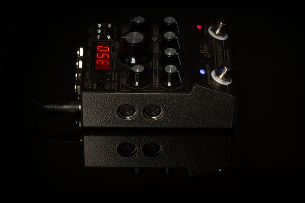 Suhr Discovery Analog Delay – Black Cerakote Edition