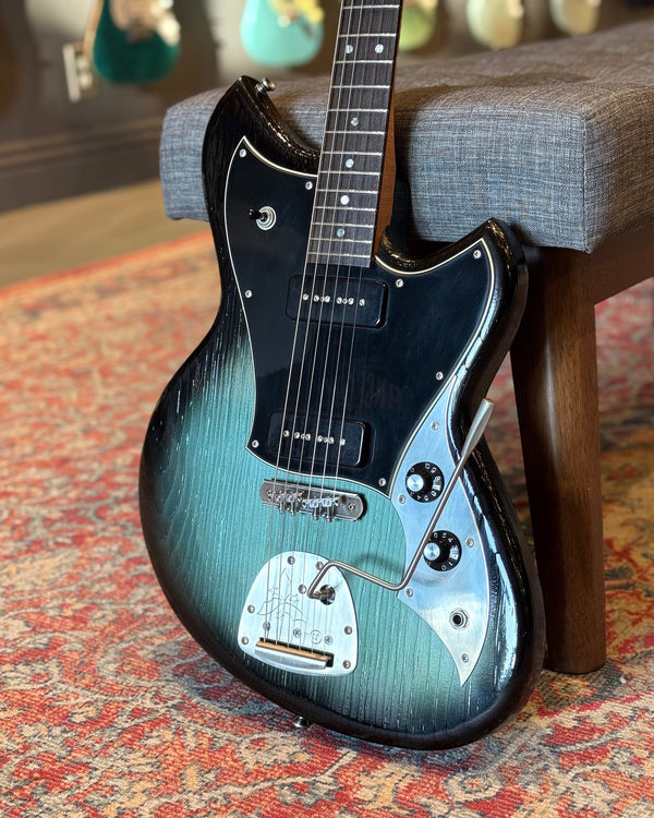 Novo Serus J - Pelham Burst