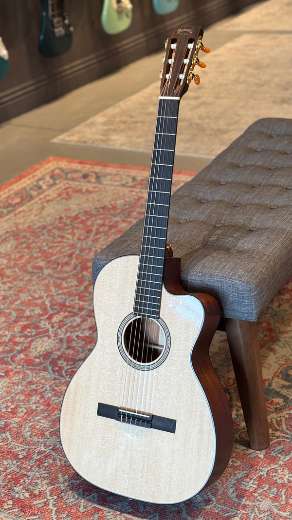 Martin 000C12-16E Nylon