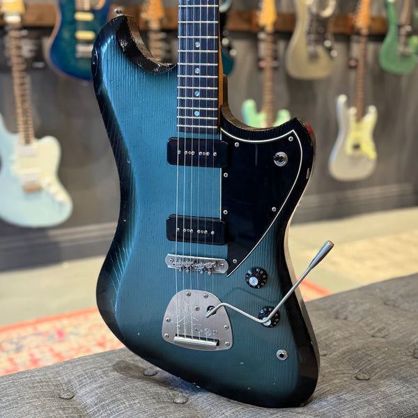 Novo Voltur J - Pelham Burst
