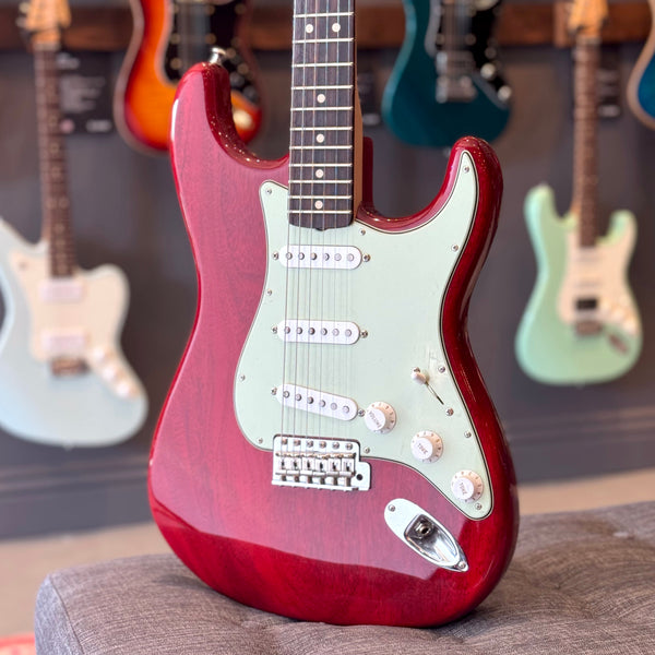 Fender
Custom Shop ’63 Mahogany Strat NOS