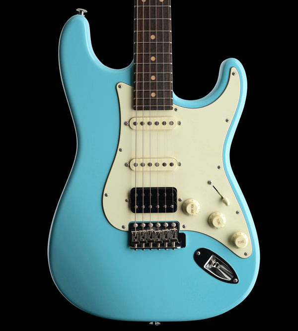 Suhr Classic S Vintage LE, Daphne Blue