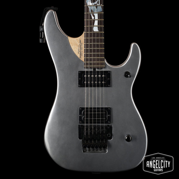 Washburn N4 Custom owned by Nuno Bettencourt