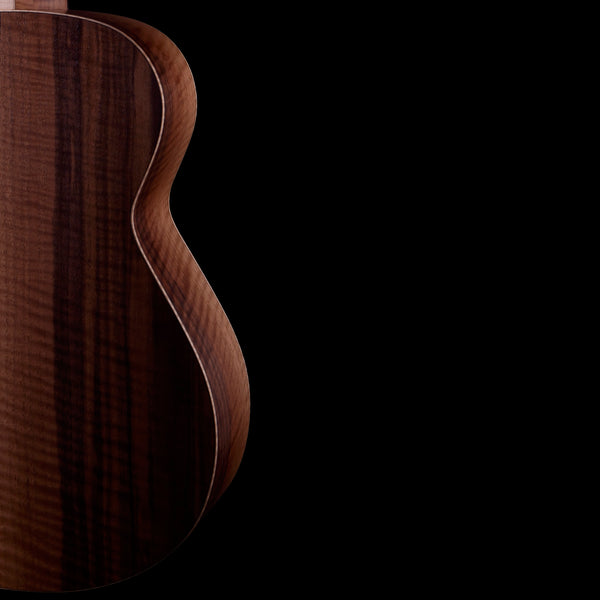 Donovan Leah Caroline | Master Grade Cutaway