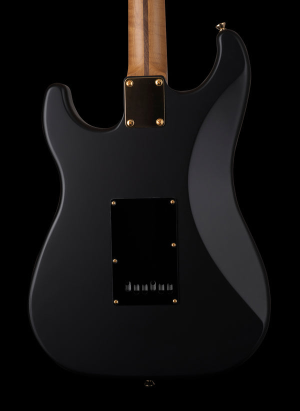 LsL Saticoy One B Limited - Black and Gold