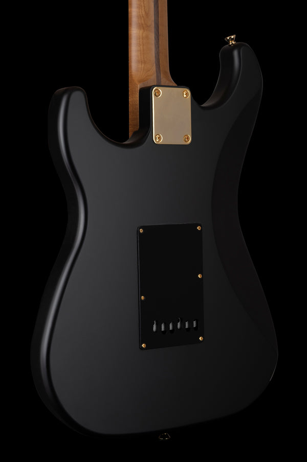 LsL Saticoy One B Limited - Black and Gold