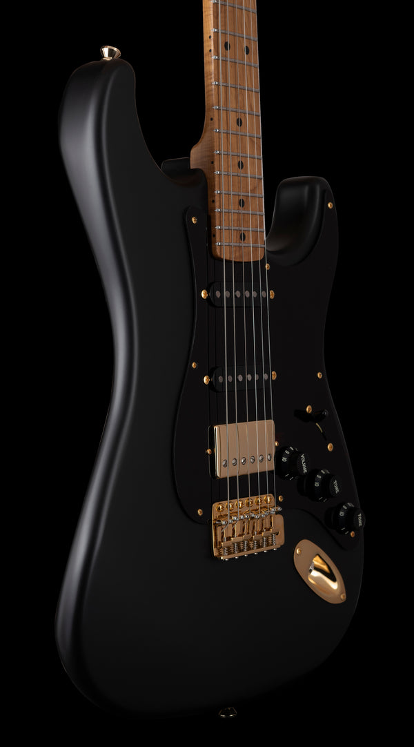 LsL Saticoy One B Limited - Black and Gold