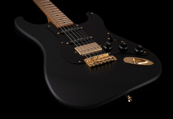 LsL Saticoy One B Limited - Black and Gold