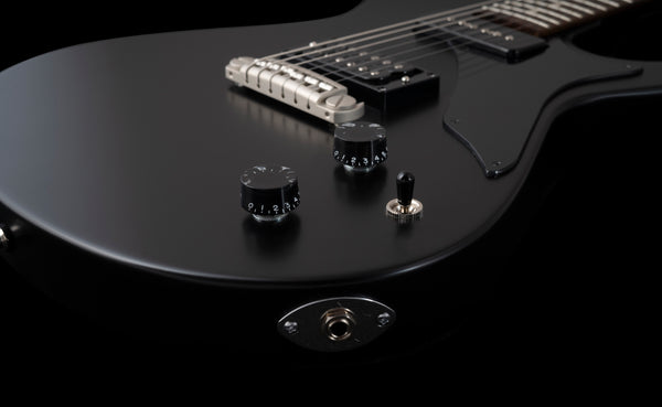 Knaggs Kenai-J HP - Black