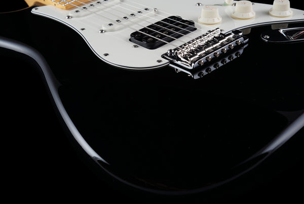 Suhr Classic S, Black, HSS, Maple, SSCII