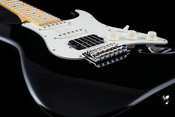 Suhr Classic S, Black, HSS, Maple, SSCII