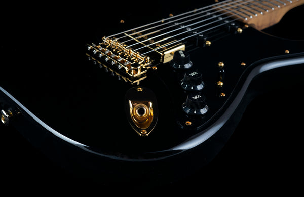 Suhr Mateus Asato Signature Classic S - Black