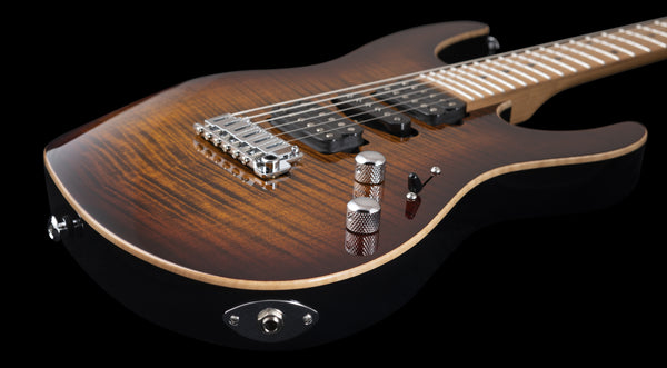 Suhr Modern Plus, Bengal Burst, HSH, Maple - hardcase upgrade