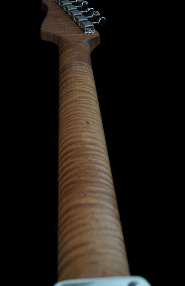 Xotic California Classic XSCPRO-2 Olympic White 5A Neck