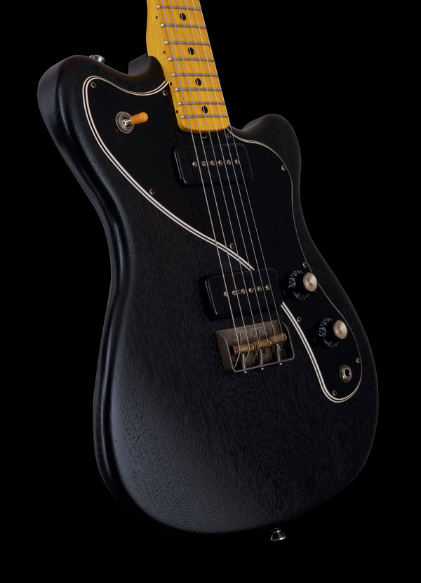 Macmull Stinger - Black