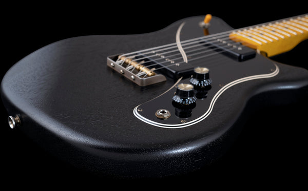 Macmull Stinger - Black