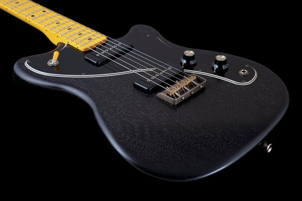 Macmull Stinger - Black