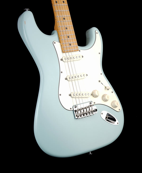 Suhr Classic S Antique, Sonic Blue, SSS, Maple, SSCII
