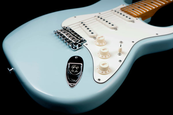 Suhr Classic S Antique, Sonic Blue, SSS, Maple, SSCII
