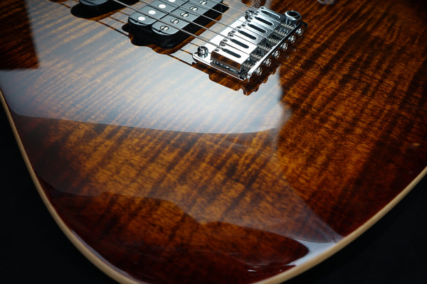 Suhr Modern Plus, Bengal Burst, HSH, Pau Ferro