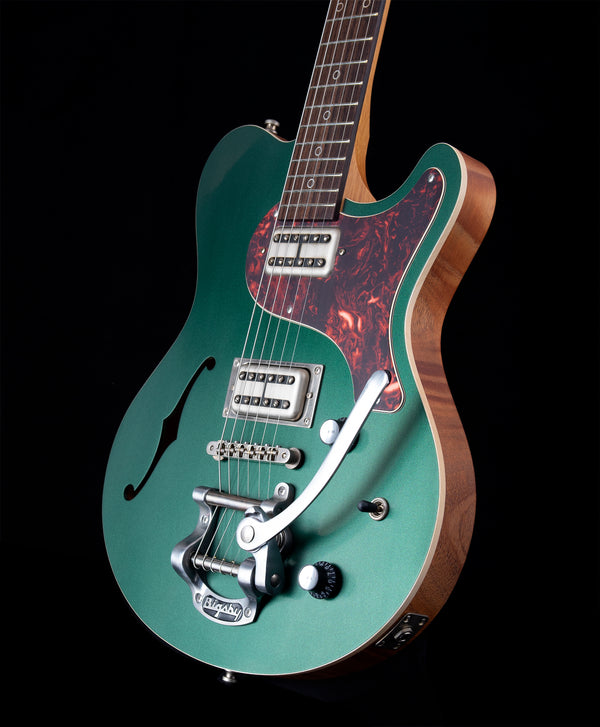 Nik Huber Surfmeister - Cadillac Green