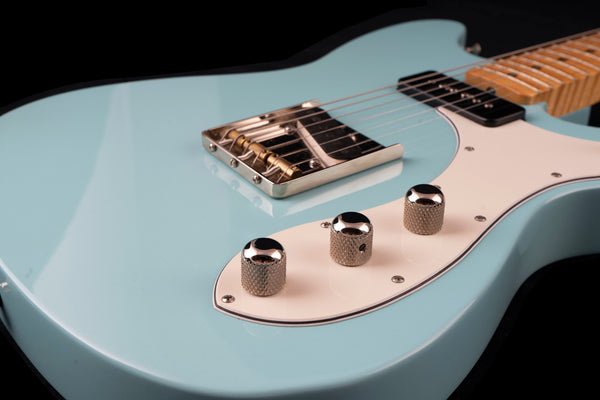 Lentz HSL - Daphne Blue