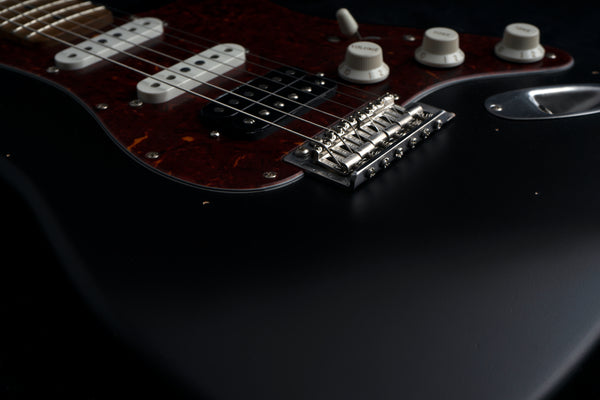 LsL Saticoy One HSS - Black