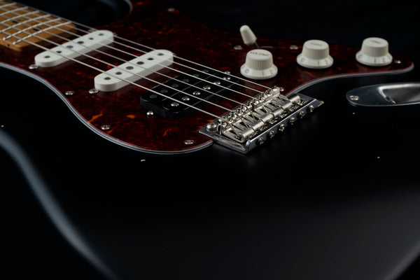 LsL Saticoy One HSS - Black