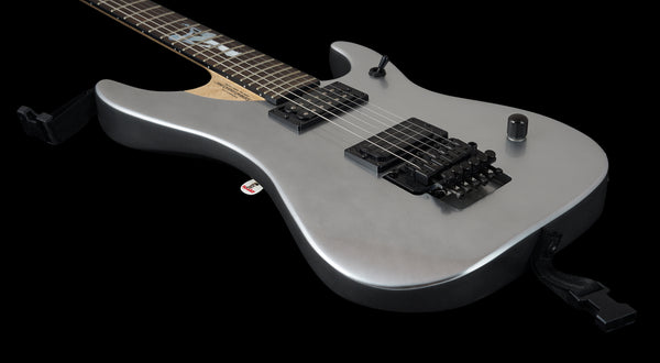 Washburn N4 Custom owned by Nuno Bettencourt