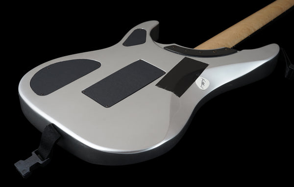 Washburn N4 Custom owned by Nuno Bettencourt