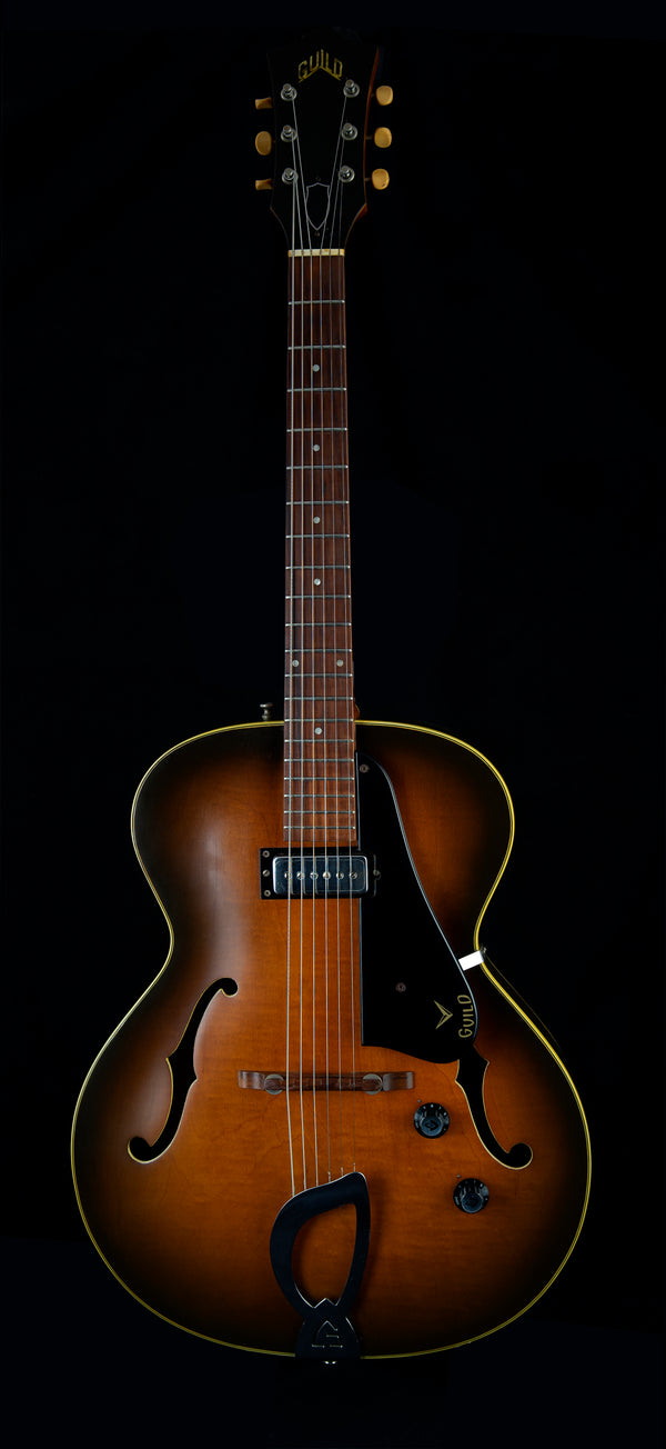 Guild Cordoba T-50 - 1964