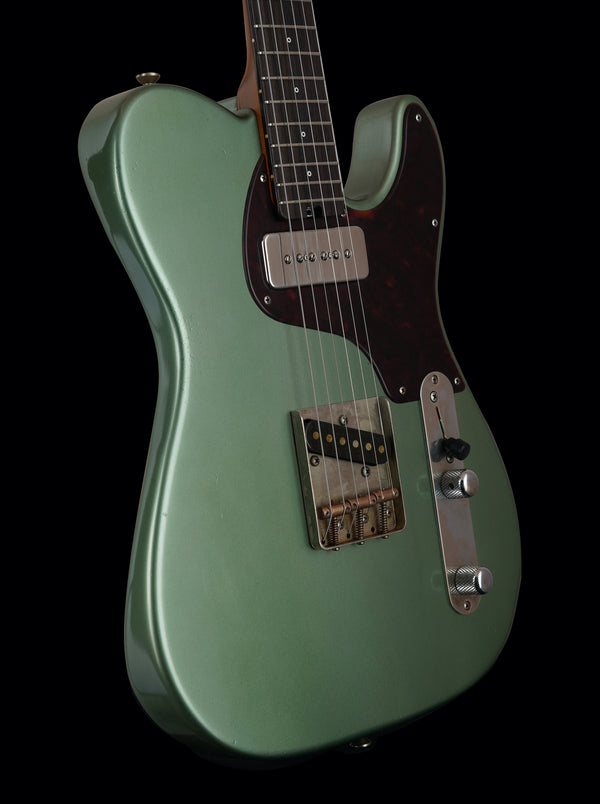 Shabat Lion Standard - Ariel Green