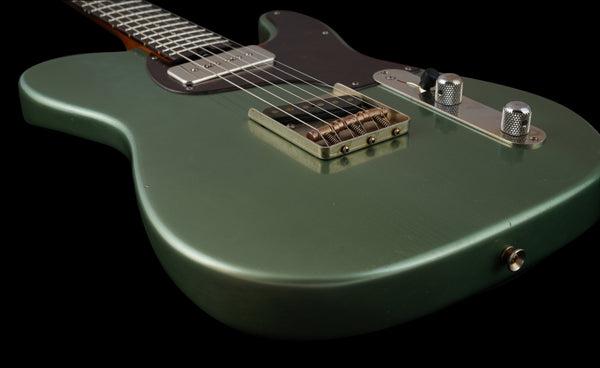 Shabat Lion Standard - Ariel Green