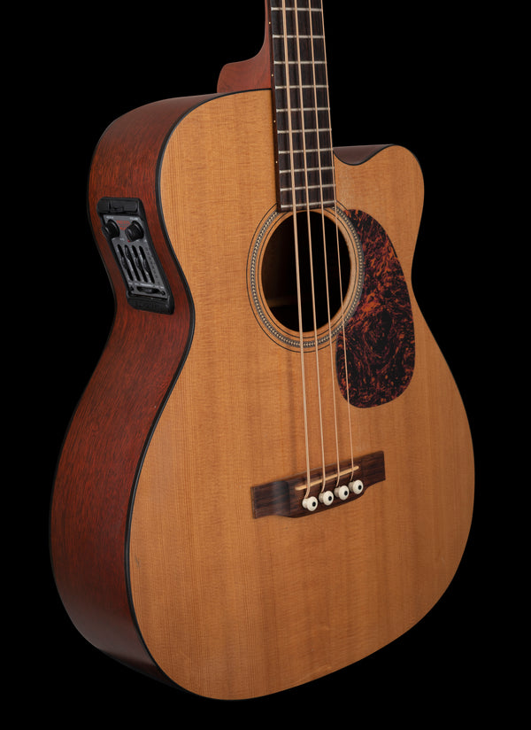 Martin BC-16GTE Acoustic Bass