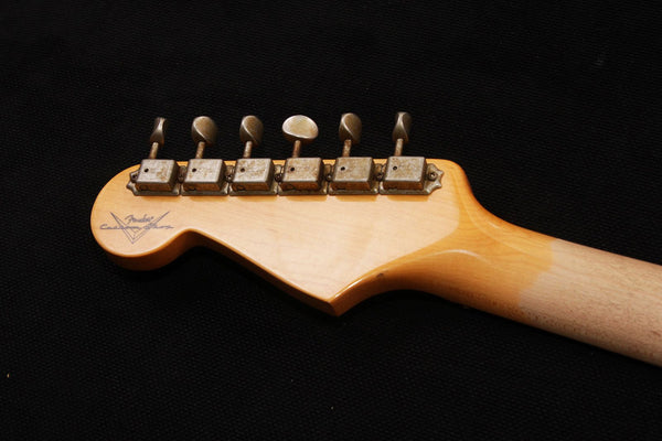 Fender Custom Shop '63 Heavy Relic Stratocaster - Daphne Blue