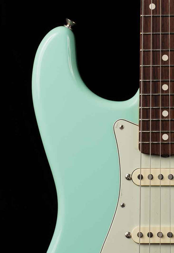 Fender Special Edition 60s Stratocaster Surf Green Lacquer Tweed Case