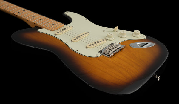 Fender Parallel Universe Strat-Tele Hybrid