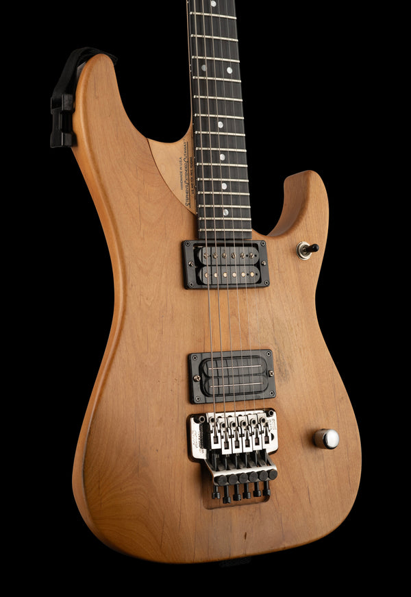 Washburn 1991 Davies N4owned by Nuno Bettencourt