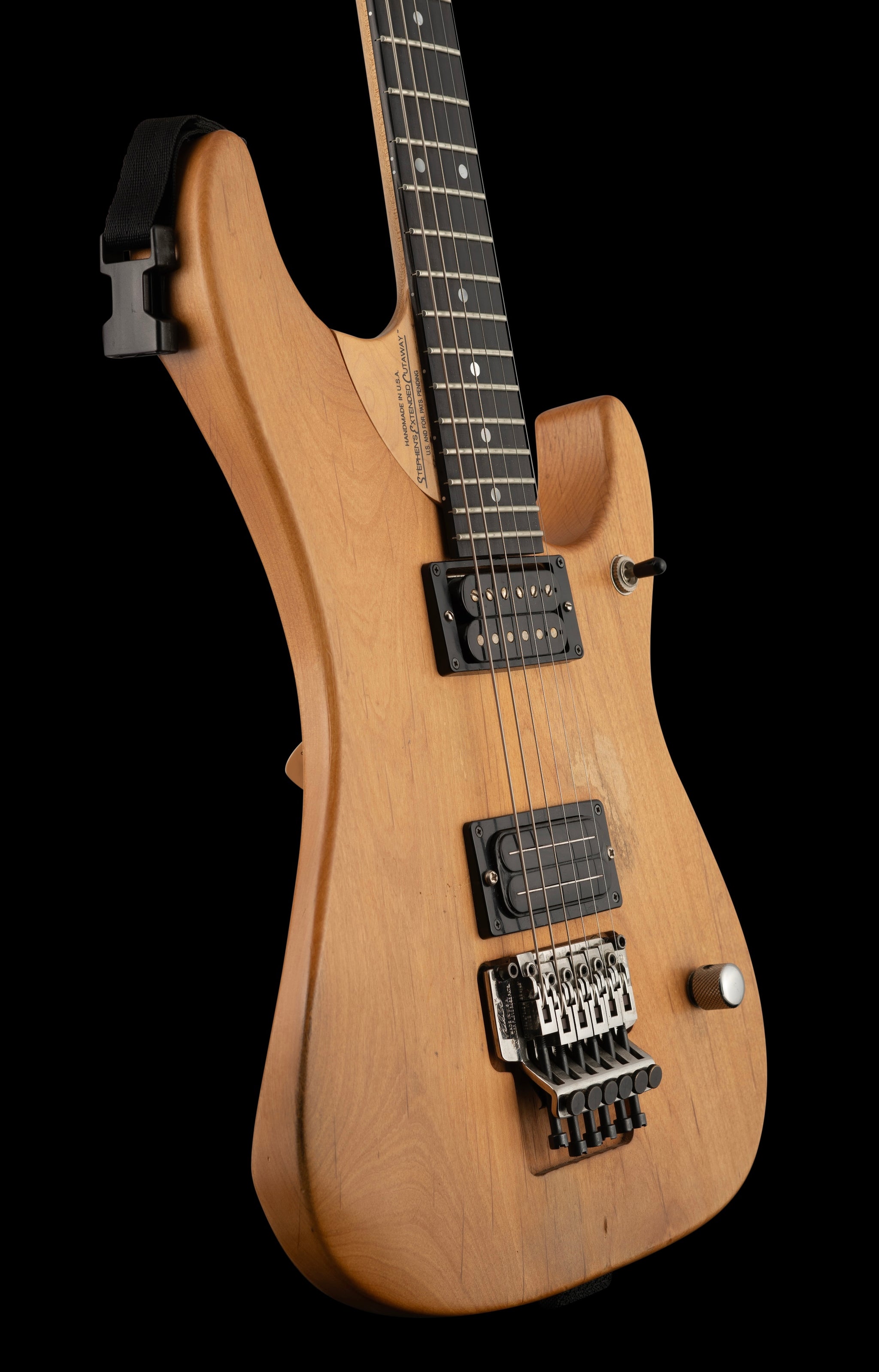 Washburn 1991 Davies N4owned by Nuno Bettencourt Angel City Guitars