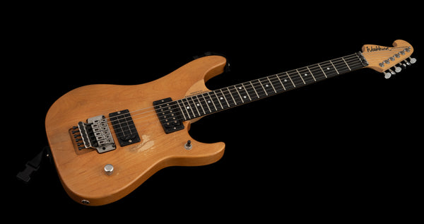 Washburn 1991 Davies N4owned by Nuno Bettencourt